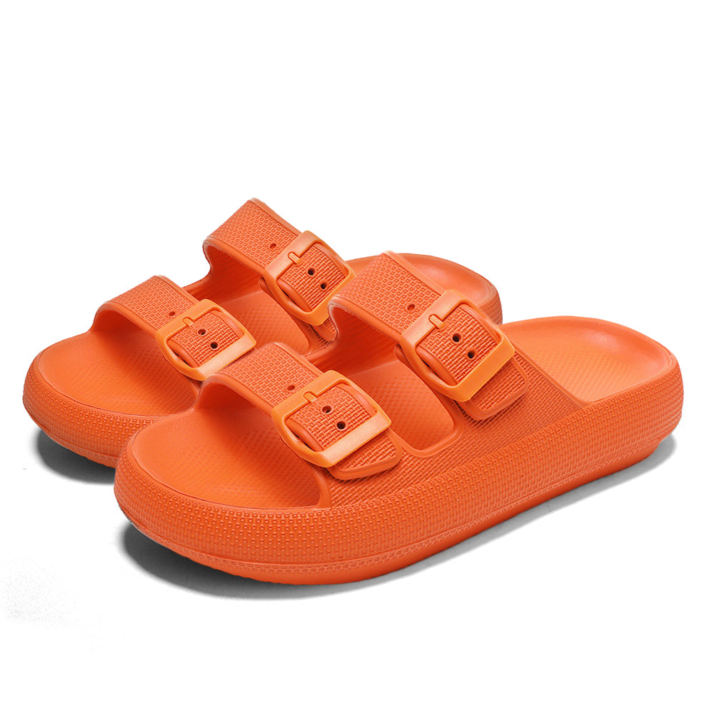 Sandalen mit Riemen und Schnalle