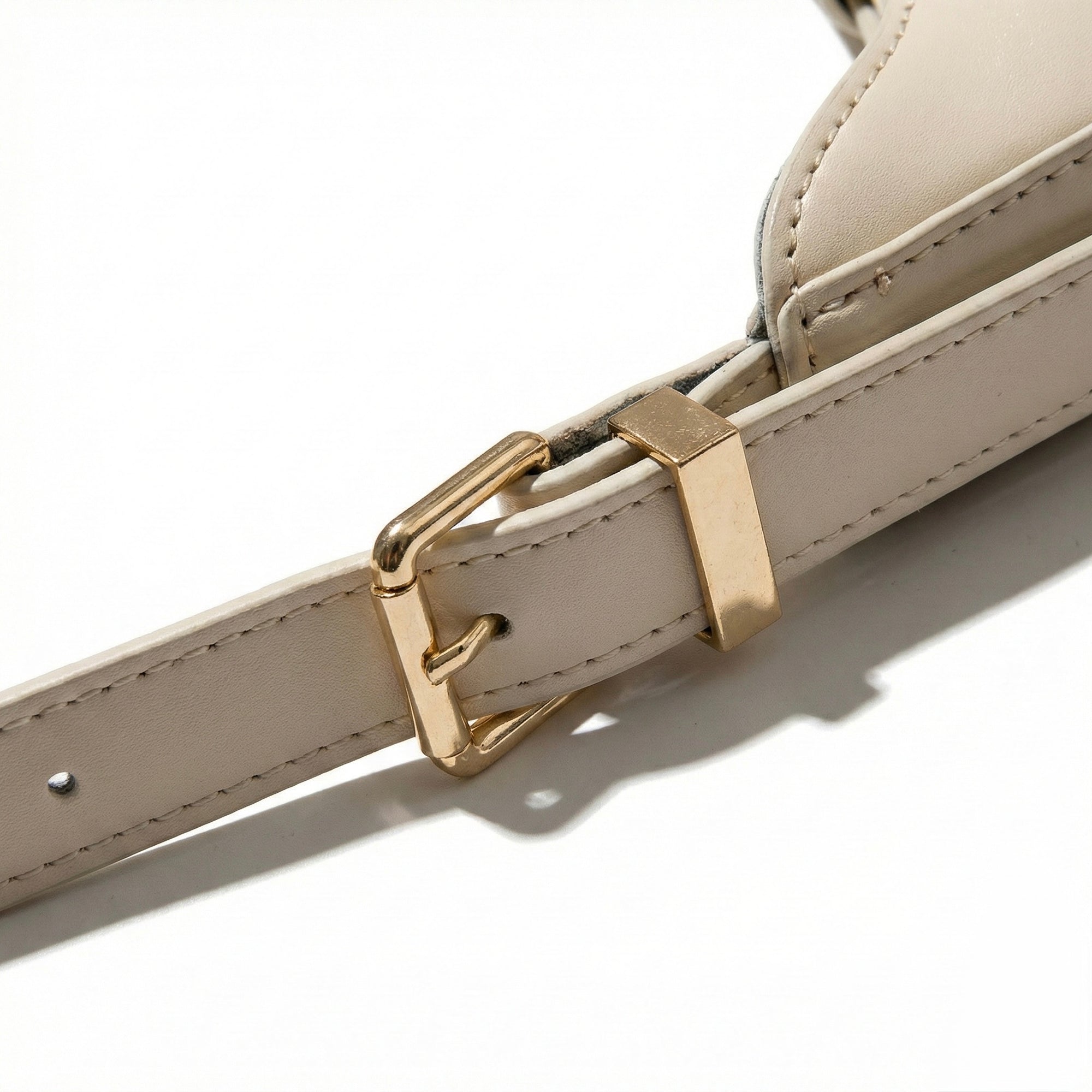 Classic Carrier Shoulder Bag