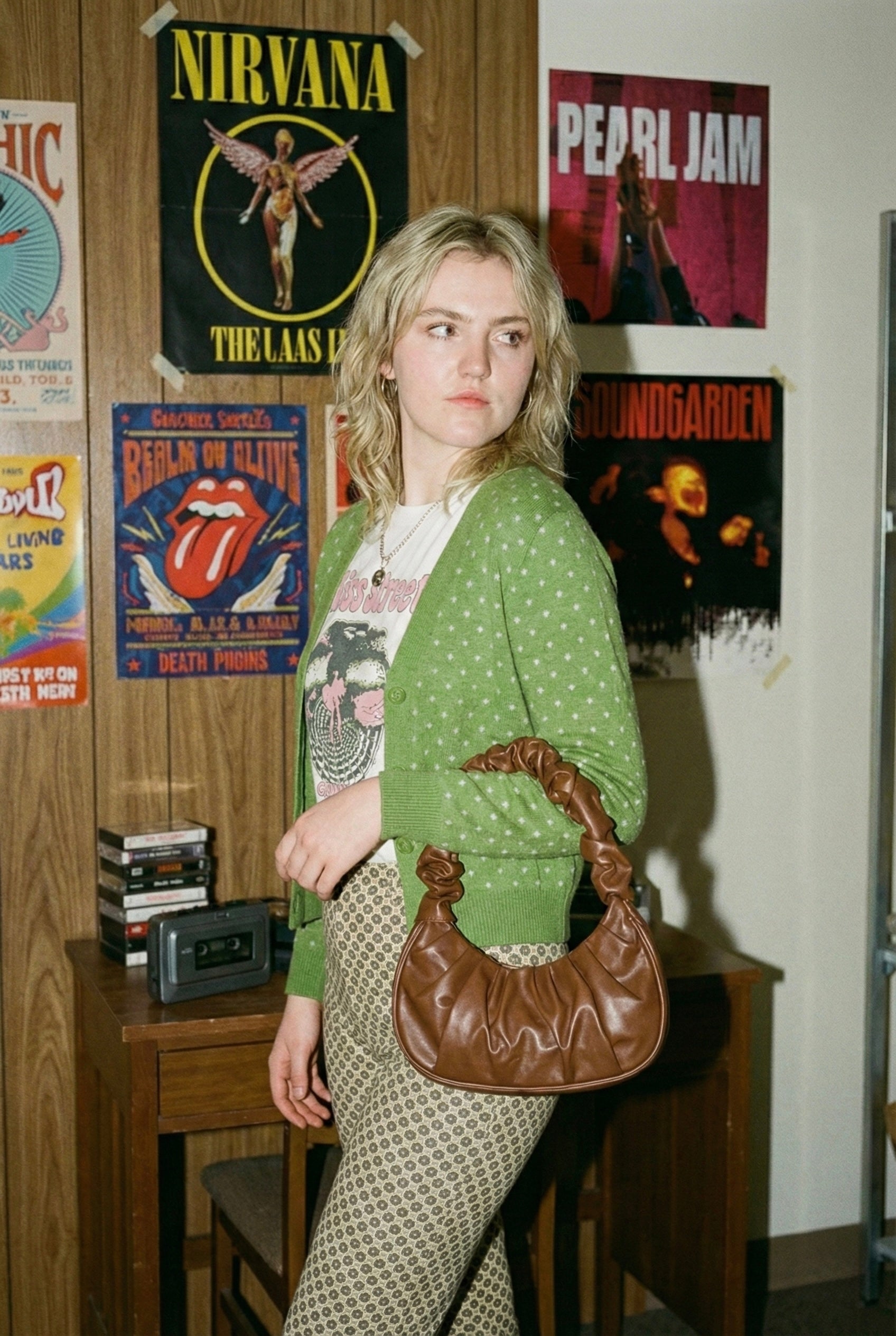 Handtasche aus geriffeltem Kunstleder