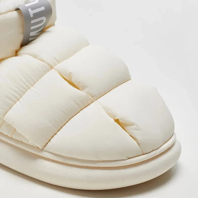 Hohe Thermostiefel