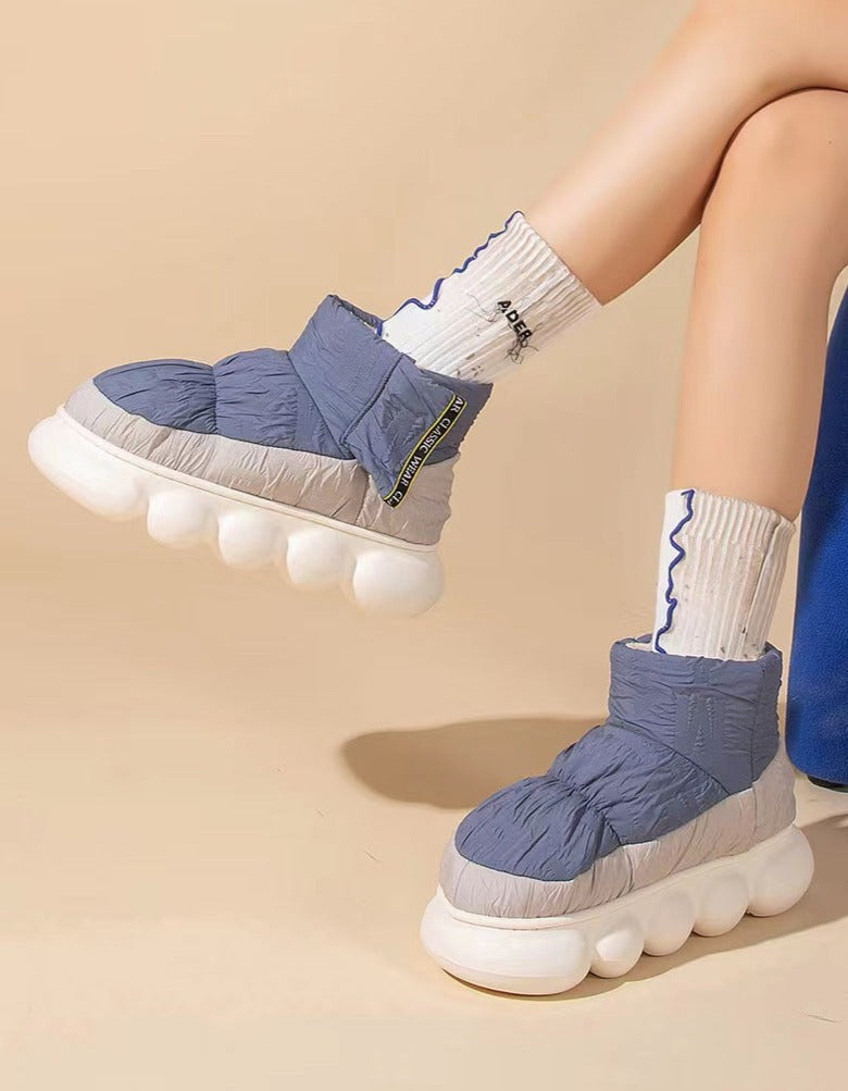 Wasserdichte Stiefel mit dicker Sohle